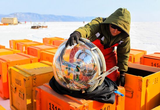 Russia Baikal-GVD Neutrino Telescope