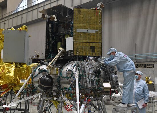 Russia Space Surface Platforms