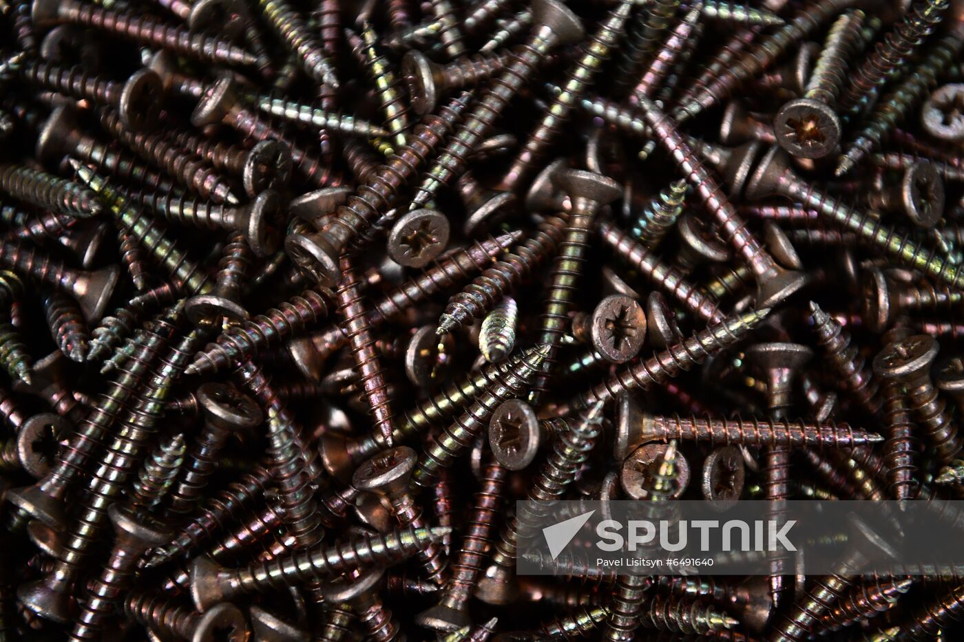 Russia Metalware Plant