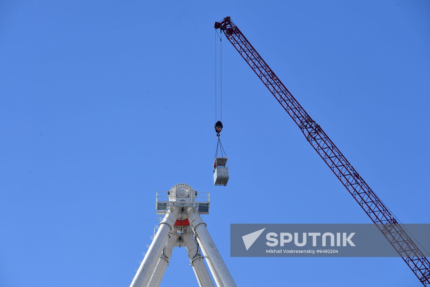 Russia Ferris Wheel Construction