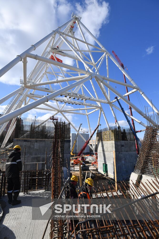 Russia Ferris Wheel Construction