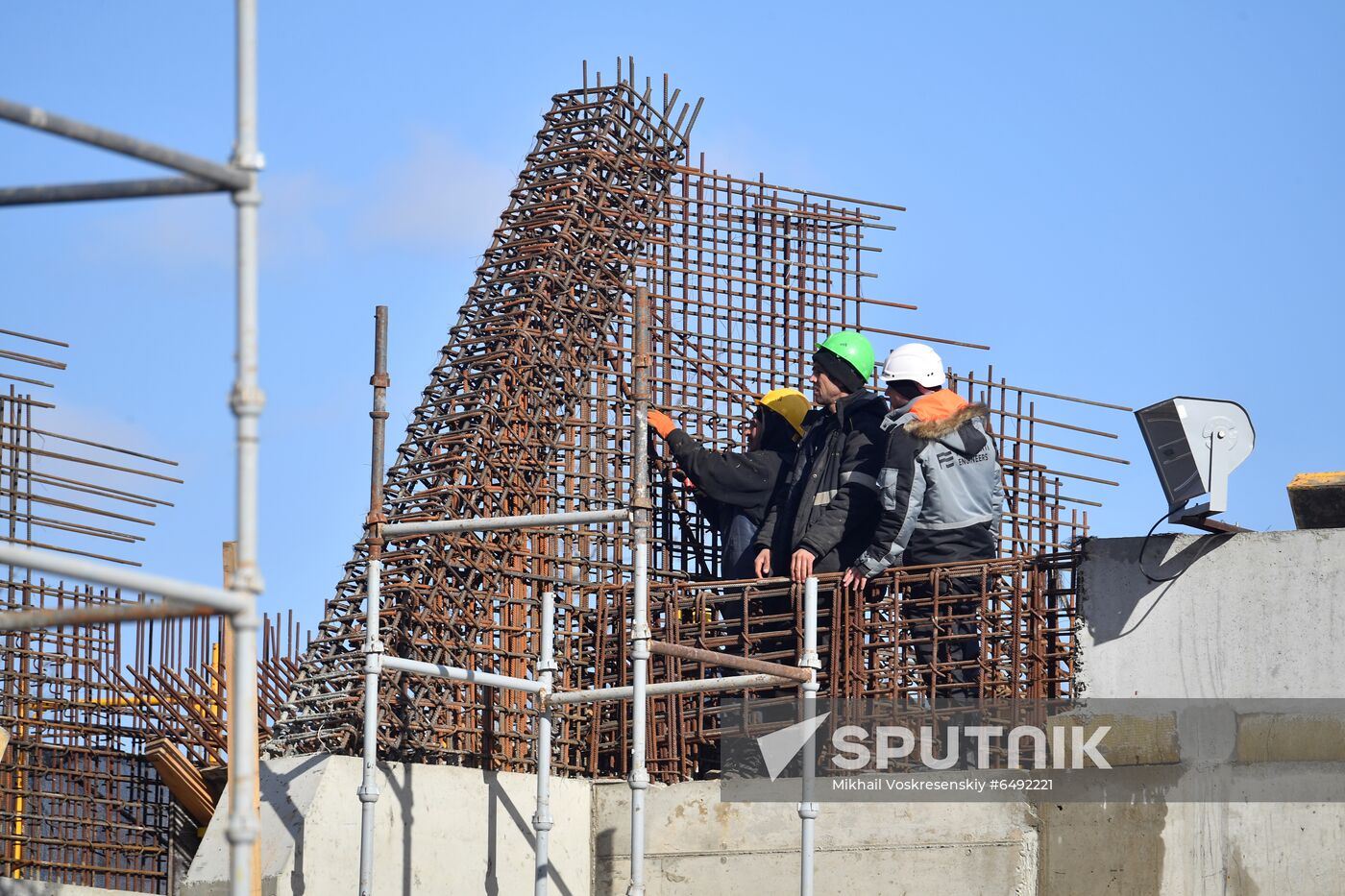 Russia Ferris Wheel Construction