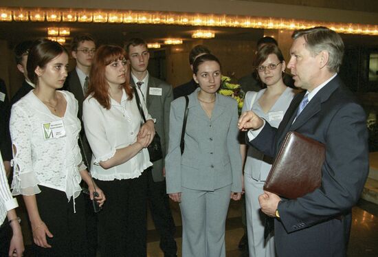 Meeting with graduates of Moscow schools at Russian Government House