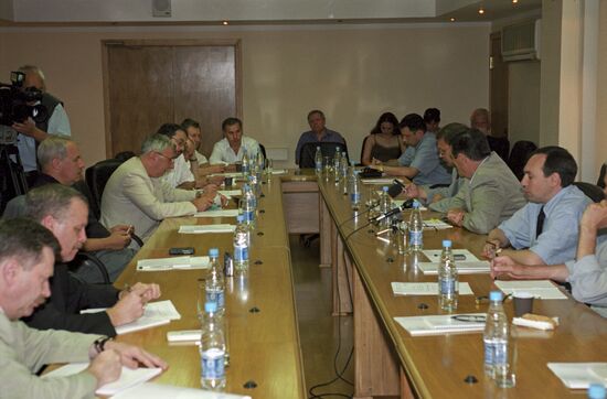 Unity for Russia Foundation roundtable