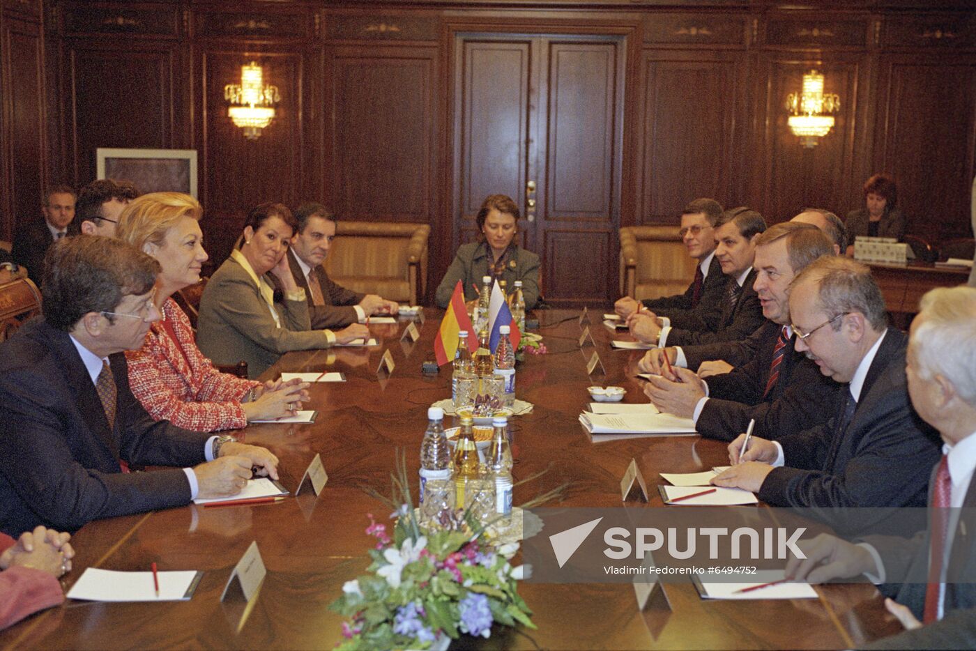 Spanish parliamentary delegation visits Russia