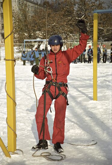 Komandor Kvest young rescuers' club in Moscow
