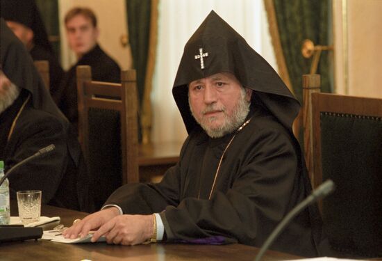 Patriarch of Moscow and All Russia Alexis II meets with spiritual leaders of the Caucasus