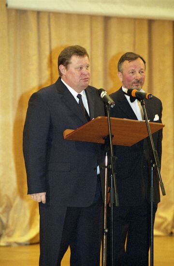Man of the Year 2003 national awards ceremony