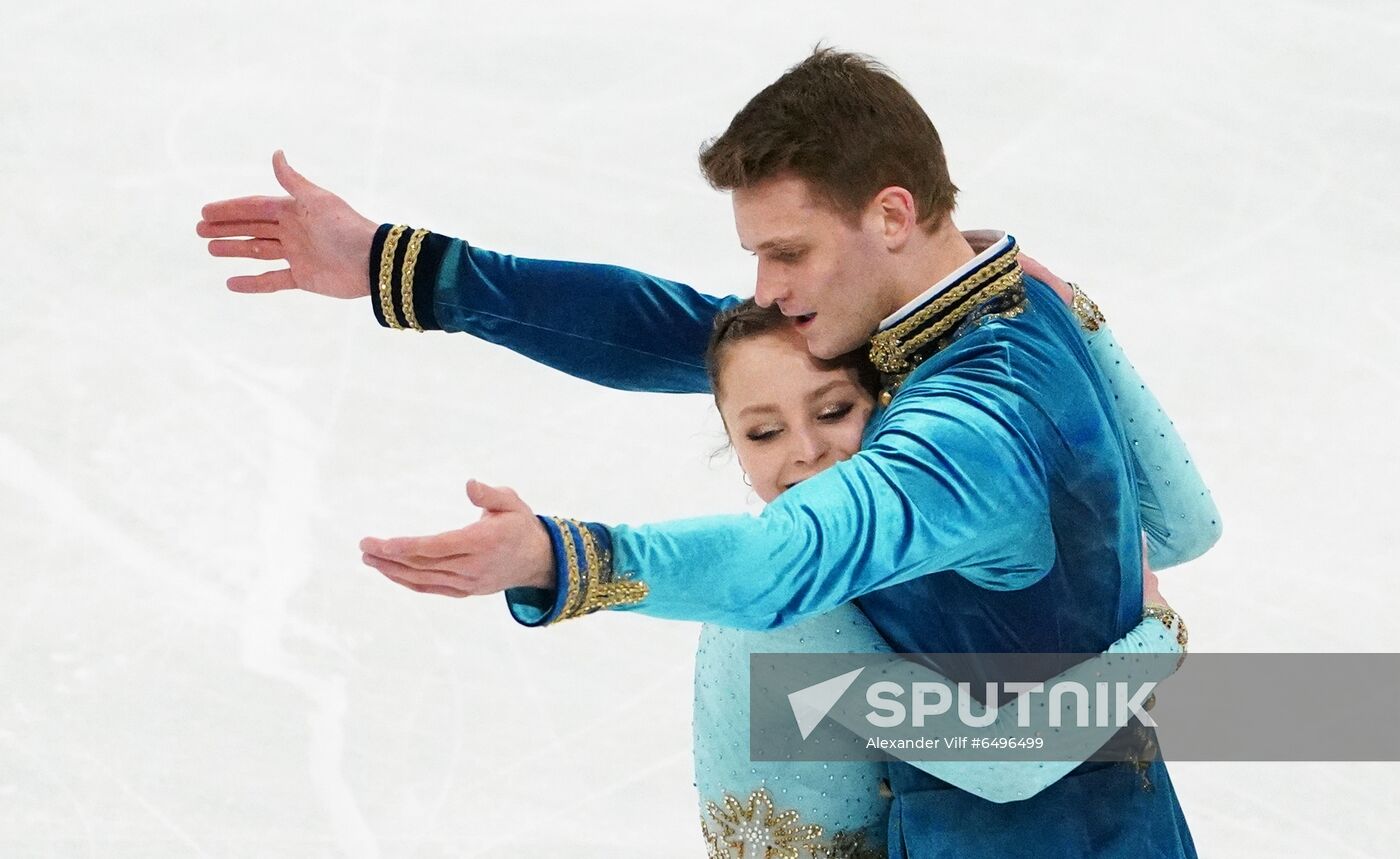 Sweden Figure Skating Worlds Pairs