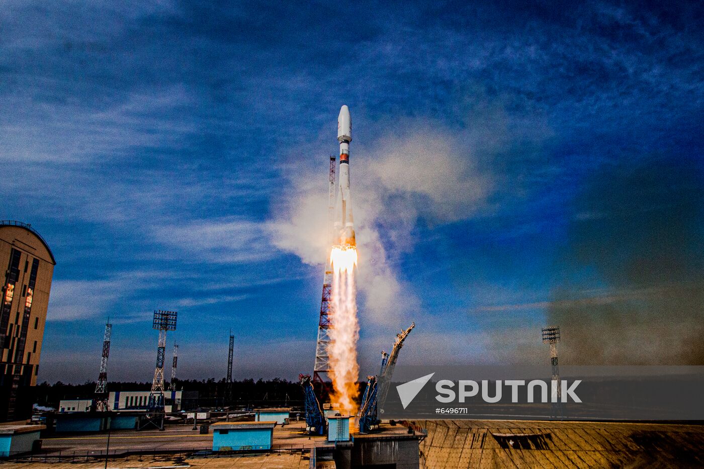 Russia Space OneWeb Satellites Launch