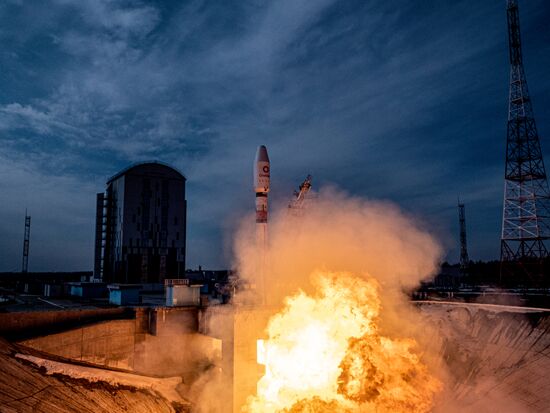 Russia Space OneWeb Satellites Launch