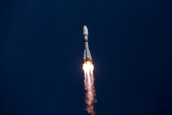 Russia Space OneWeb Satellites Launch