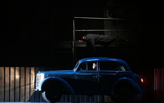 Performance Wanderer at Mossovet Theater