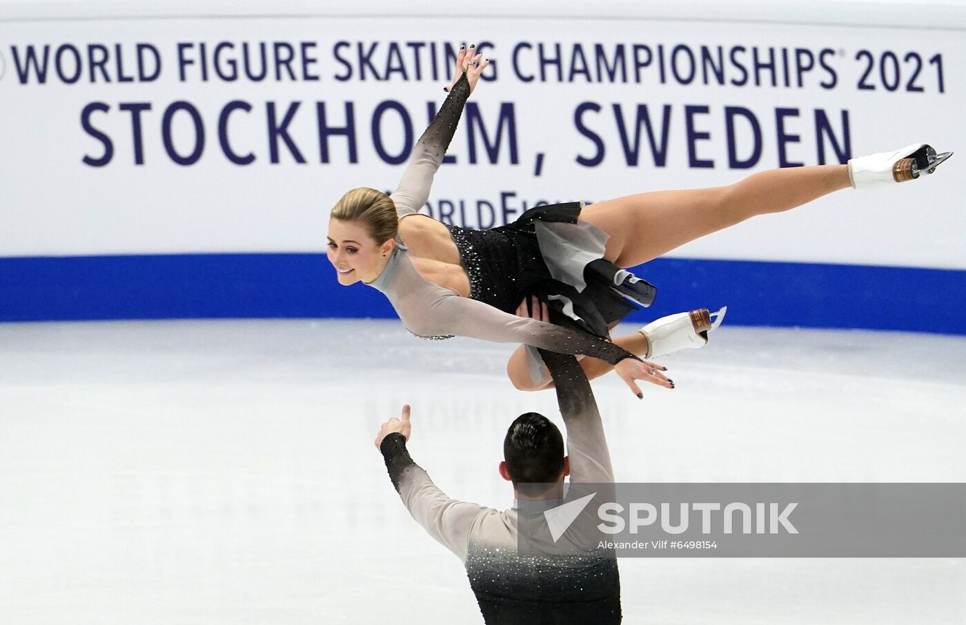 Sweden Figure Skating Worlds Pairs