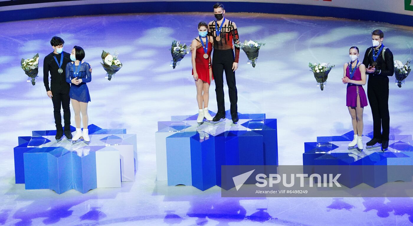 Sweden Figure Skating Worlds Pairs Awarding Ceremony