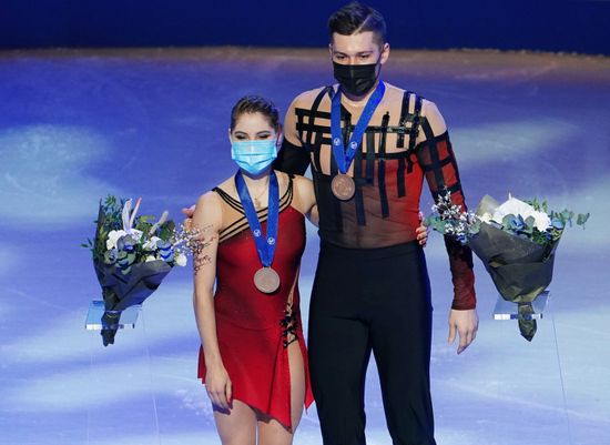 Sweden Figure Skating Worlds Pairs Awarding Ceremony