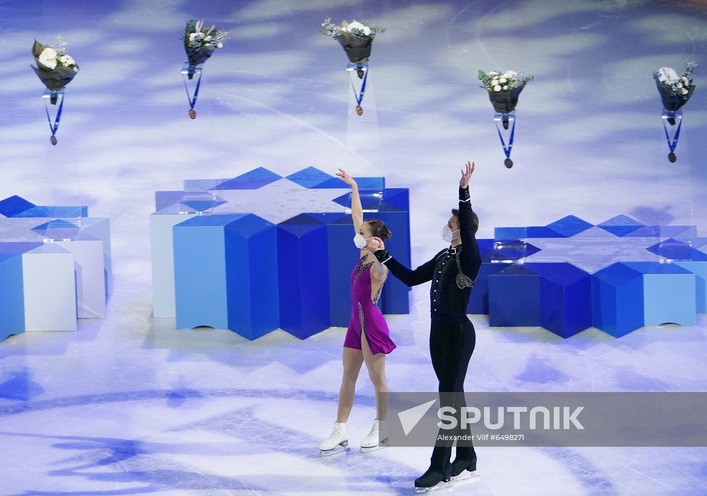 Sweden Figure Skating Worlds Pairs Awarding Ceremony