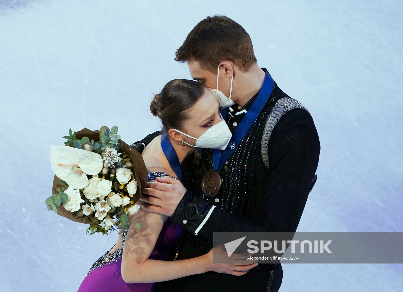 Sweden Figure Skating Worlds Pairs Awarding Ceremony