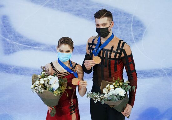 Sweden Figure Skating Worlds Pairs Awarding Ceremony