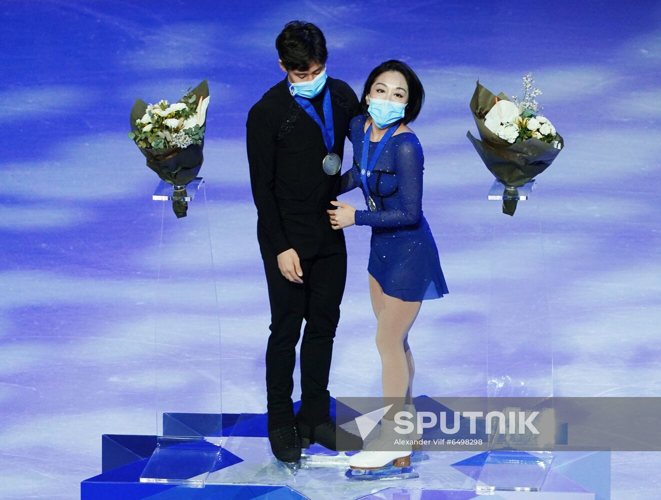 Sweden Figure Skating Worlds Pairs Awarding Ceremony