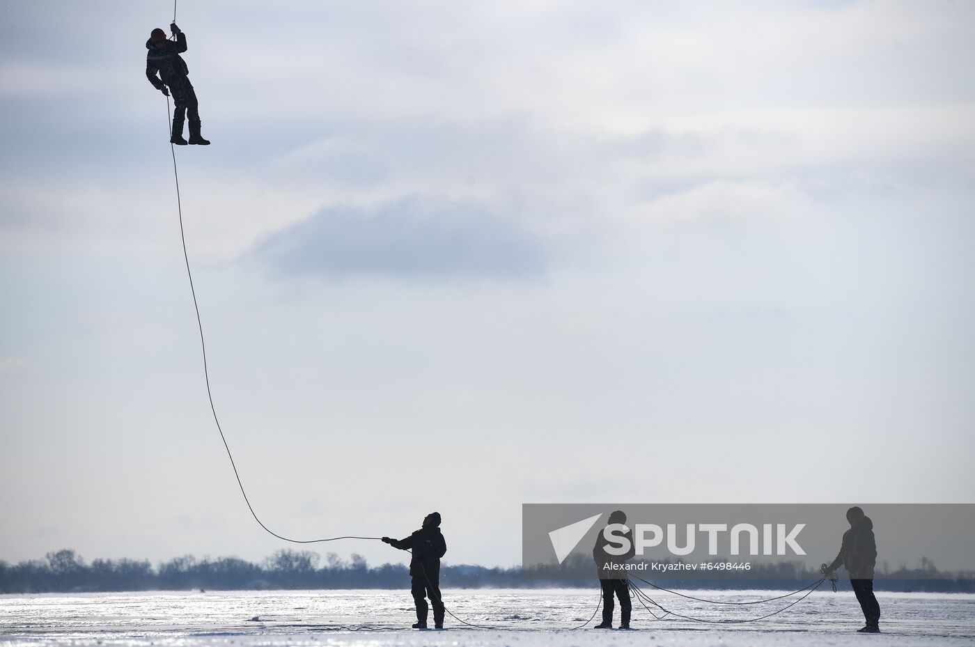 Russia Smokejumpers Drills