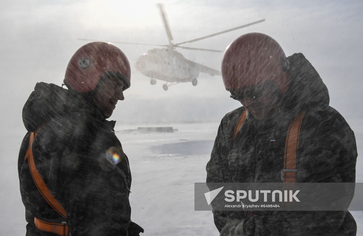 Russia Smokejumpers Drills