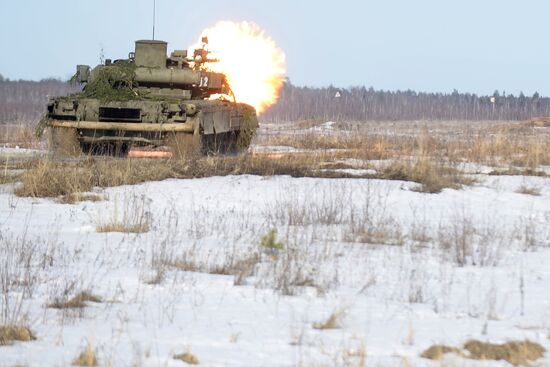 Russia Tank Division Exercises