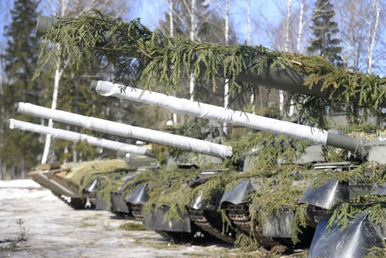 Russia Tank Division Exercises