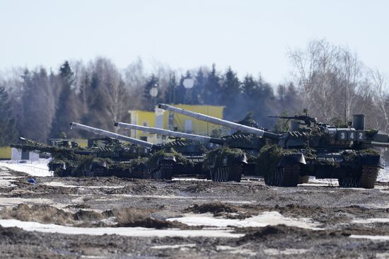 Russia Tank Division Exercises