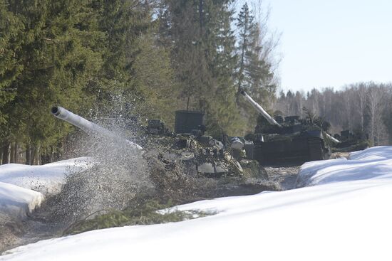 Russia Tank Division Exercises