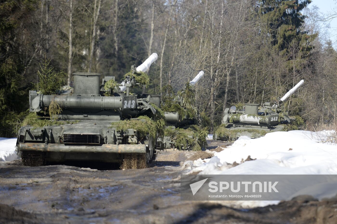 Russia Tank Division Exercises