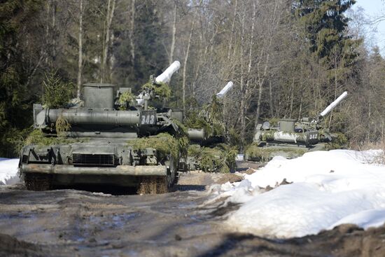 Russia Tank Division Exercises