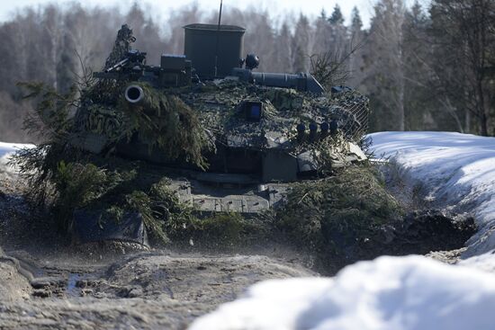 Russia Tank Division Exercises