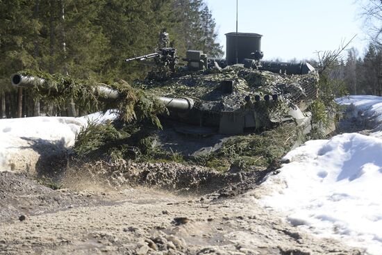 Russia Tank Division Exercises