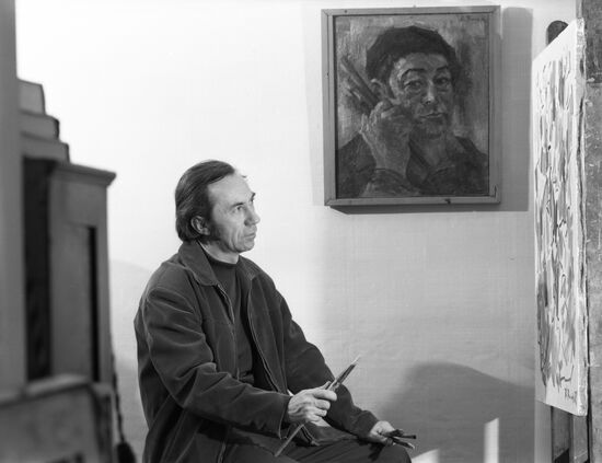 artist Valery Volkov