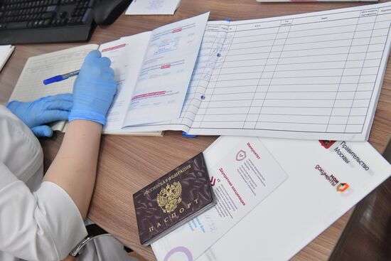 Russia Coronavirus Vaccination