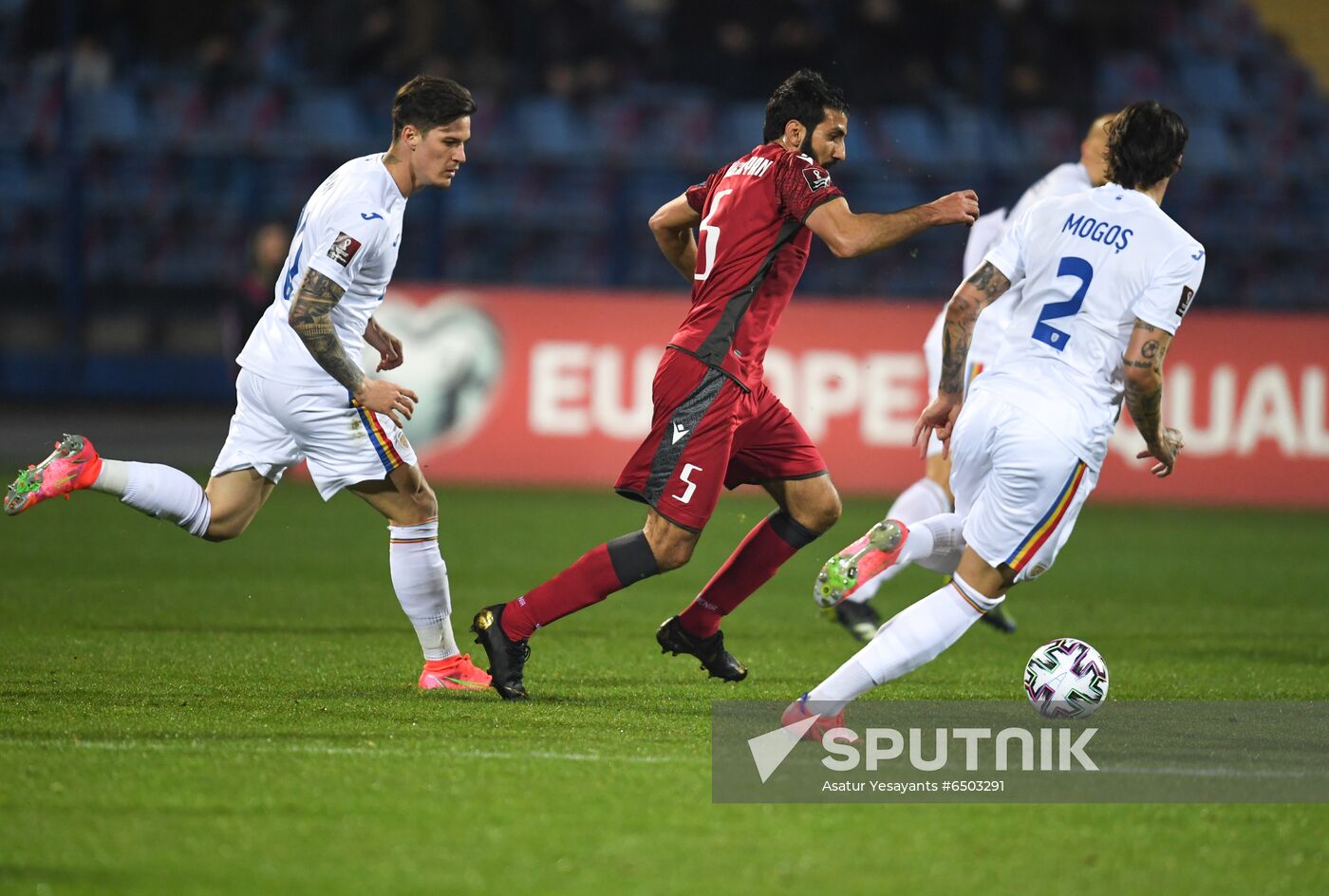 Armenia Soccer World Cup Qualifiers Armenia - Romania