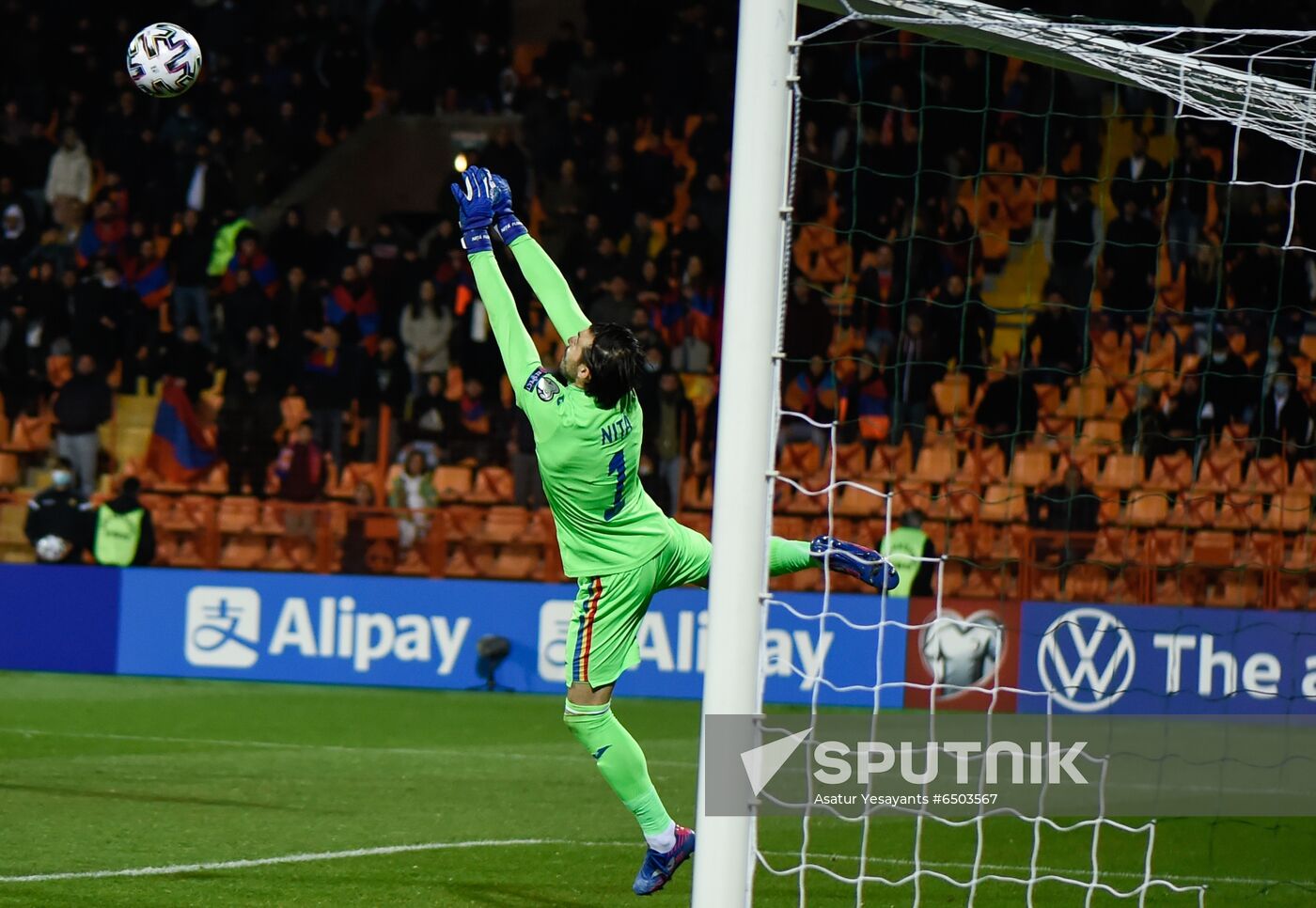 Armenia Soccer World Cup Qualifiers Armenia - Romania