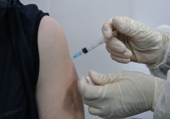 Russia Coronavirus Vaccination 