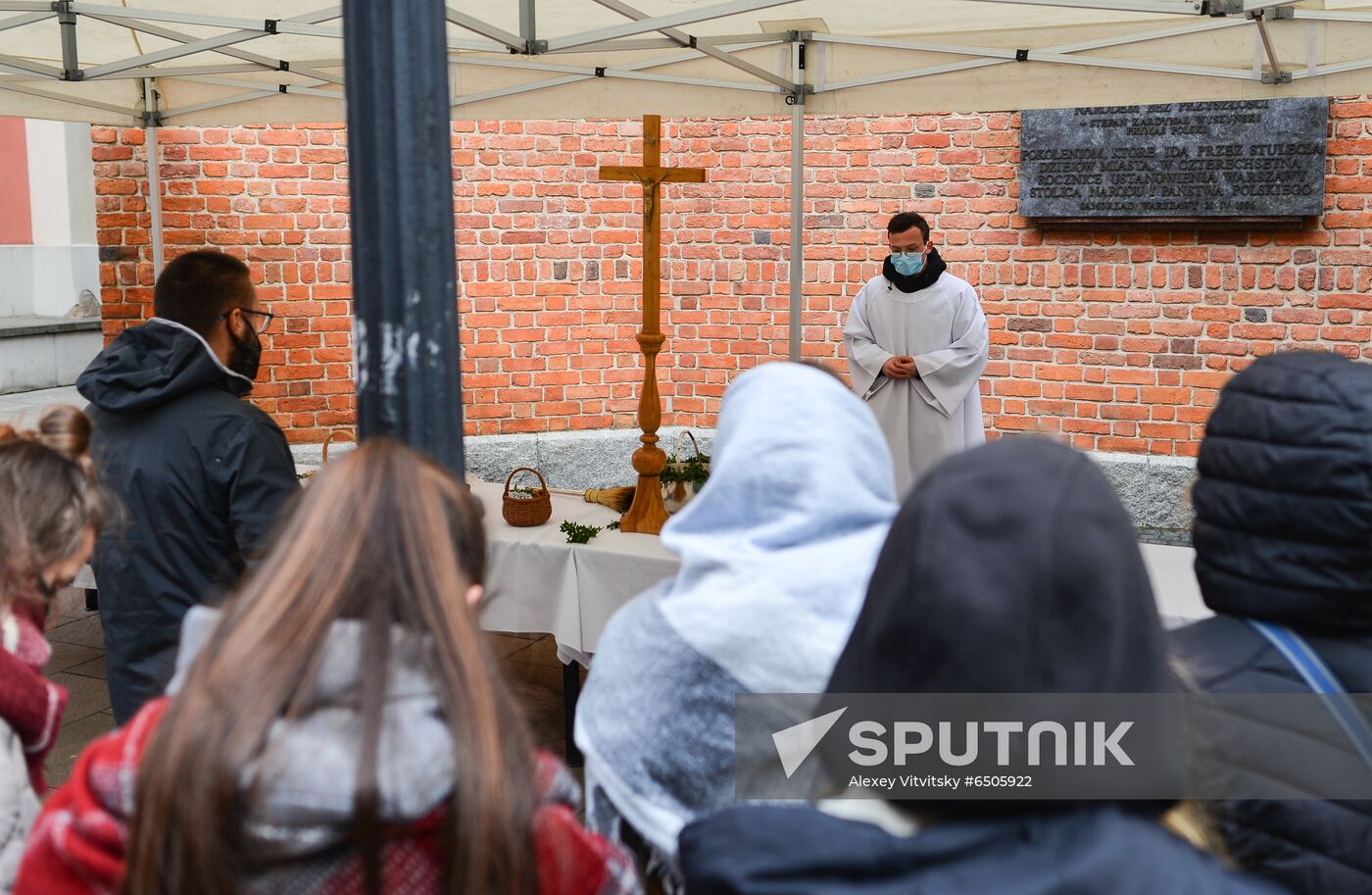 Worldwide Catholic Easter
