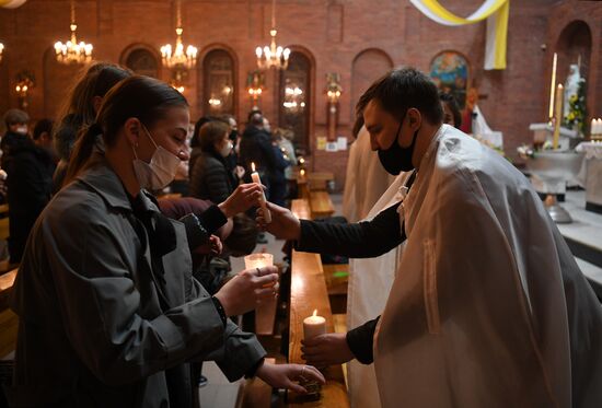 Russia Catholic Easter