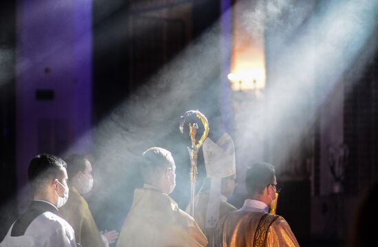 Worldwide Catholic Easter