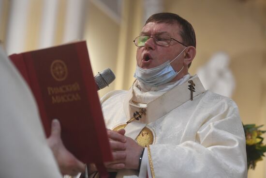 Russia Catholic Easter