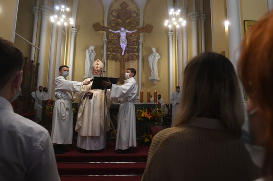 Russia Catholic Easter