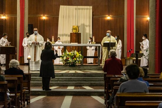 Worldwide Catholic Easter