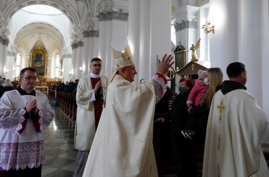 Worldwide Catholic Easter
