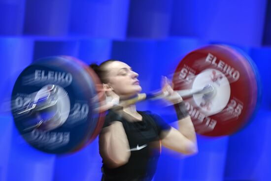 Russia Weightlifting European Championships