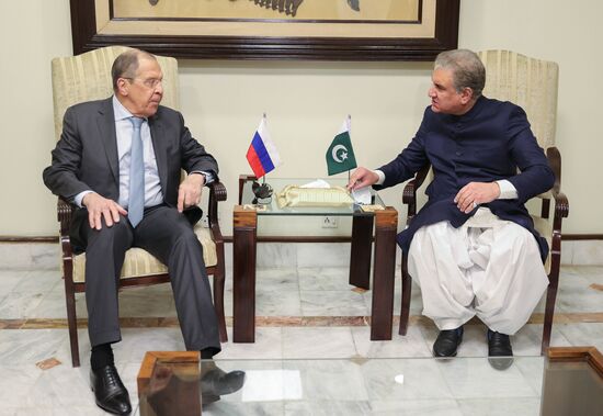 Pakistan Russia