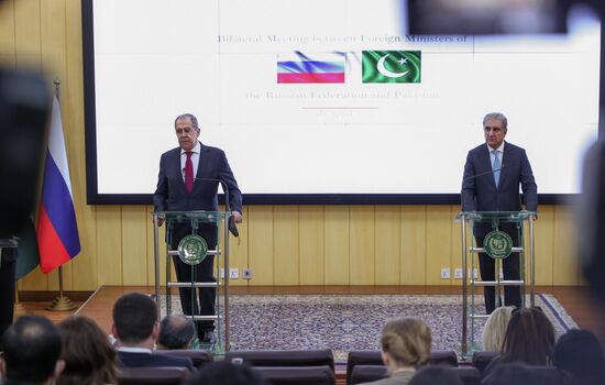 Pakistan Russia