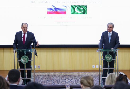 Pakistan Russia